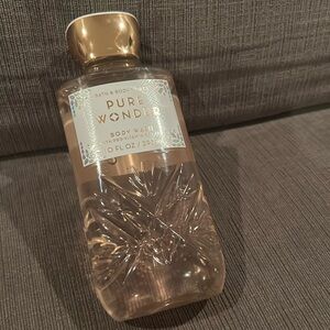 BATH BODY WORKS Pure Wonder Body Wash 10Fl.oz NEW